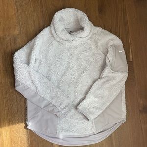 Fluffy Nike White Pull over